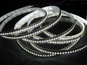 LEDware SMD LEDstrip | 24 Volt | 19,2 Watt | 240 LEDs | 1 Meter | Koud Wit